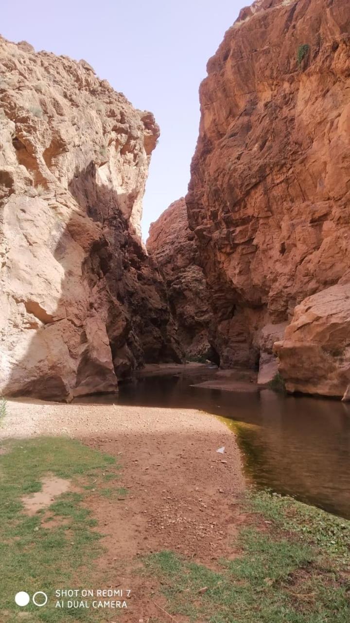 Auberge Oued Dades Boumalne Eksteriør billede