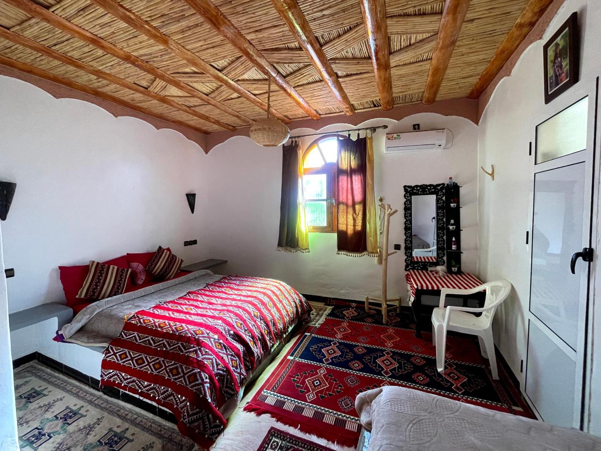 Auberge Oued Dades Boumalne Eksteriør billede
